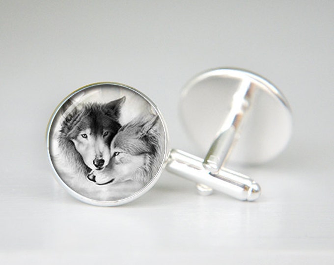 Love Wolf cufflinks, Arctic Wolf Cuff Links, Personalized Cuff Links, Custom Animals Cuff Links, Geek Wedding Gifts, Wolves Jewelry