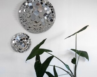 Wall sculpture - Corolla - stainless steel
