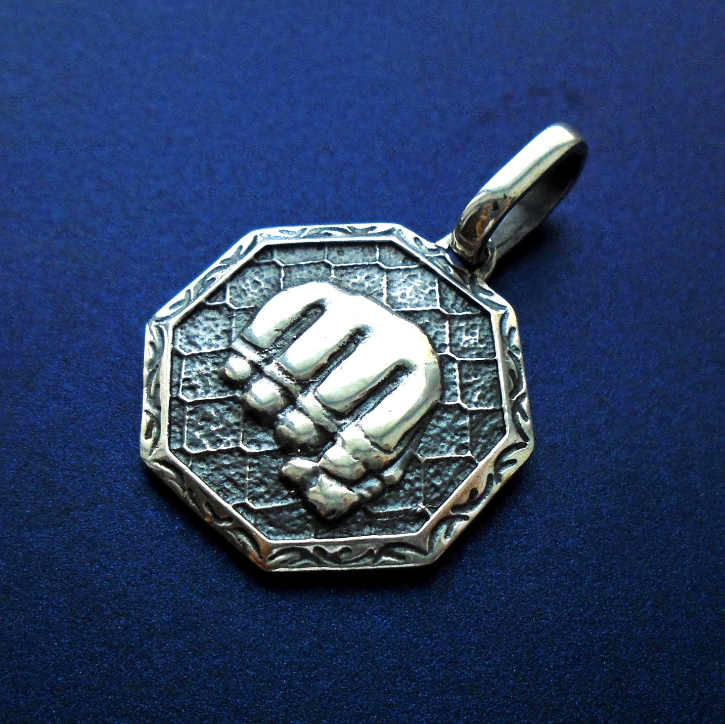 Mixed Martial Arts mma silver pendant Jewelry charm boxing