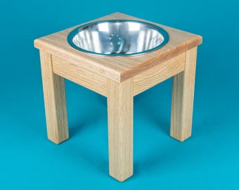 Elevated Dog Feeder 10", One Stainless Steel 2 Quart Bowl, Solid Oak Wood