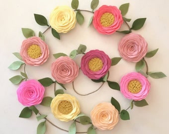 ROSE GARLAND // Felt Flower Garland // Floral Garland // Nursery Decor // Garden Party // You Pick Custom Colors