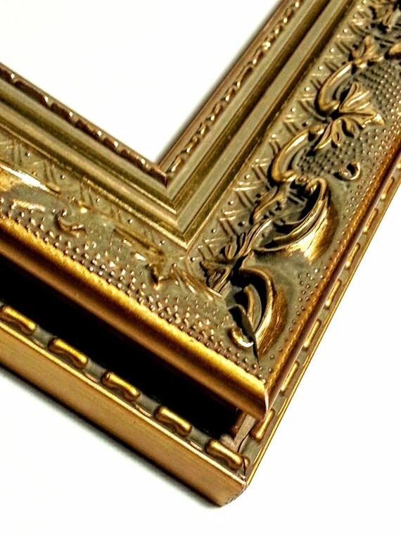 Victorian Gold Picture Frame, Antique Finish, Solid Wood, 3x5,5x7,8x10