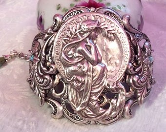 Victorian Maiden Cuff-Bridal Bracelet-Peridot AB Swarovski-Renaissance Jewelry-Gothic Cuff-Art Deco Jewelry-Art Nouveau Cuff-Cuff