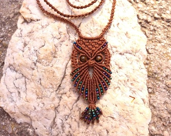 Macrame owl necklace. "Silent Wisdom"