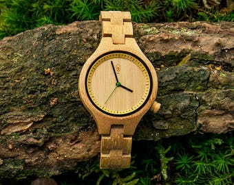 Robin Wood, bamboo wood wrist watch for her, minimalist design, japanese movement, mineral glass, 100% vegan. Be eco, plant a tree!