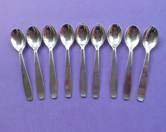 10 small (lawyer) spoons, heavy silver plated, N 100