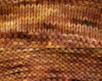 Rasheeda Mau, the Namnam Bulky yarn 100% Peruvian Highland Wool (Brown)