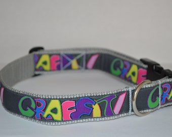 Collar grey graffiti