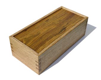 Box with away - Bocote and white oak