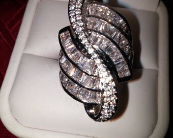SALE Vintage Style White Sapphire Cocktail Ring, Silver with Platinum, Free Shipping.
