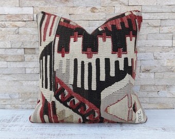 Kilim pillow, Kilim pillow cover, Boho pillow, Home living, Wintage pillow, Home design, Decorative pillow, Turkish pillow, Kilim cushion