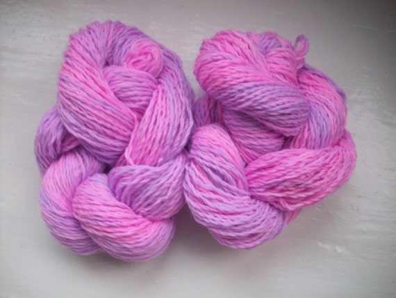 Sock yarn, hand dyed wool, hand painted, pink. purple 100g by SpinningStreak