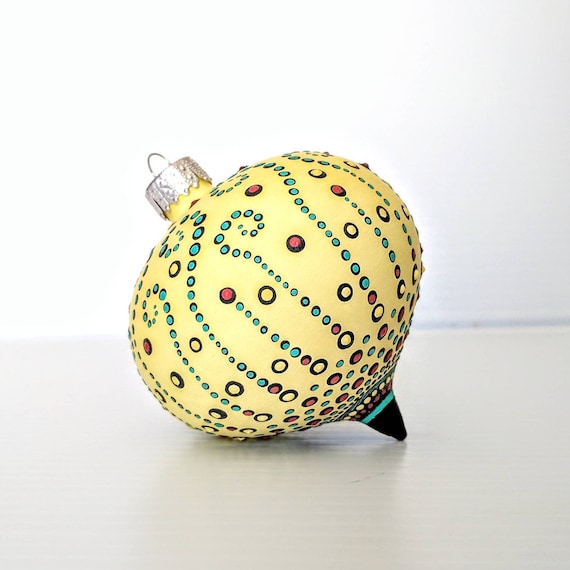 Glass ornament: yellow hand painted Onion shaped glass ornament dot Painting colorful painted ornament