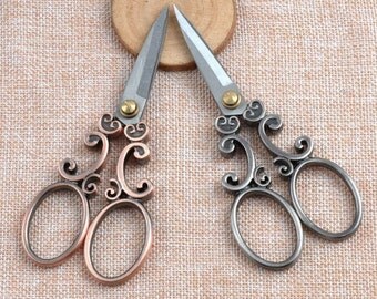 Embroidery Scissors Vintage Look