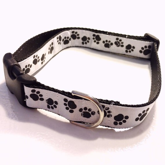 Items similar to Black and White Dog Collar, Dog Collar, White Dog