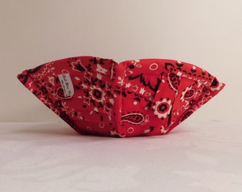 Microwave Bowl Cozy, Bowl Pot Holder, Bowl Cozy, Soup Bowl Cozy, Microwave Hot Pad, Fabric Bowl Cozy, Red Bandanna Print