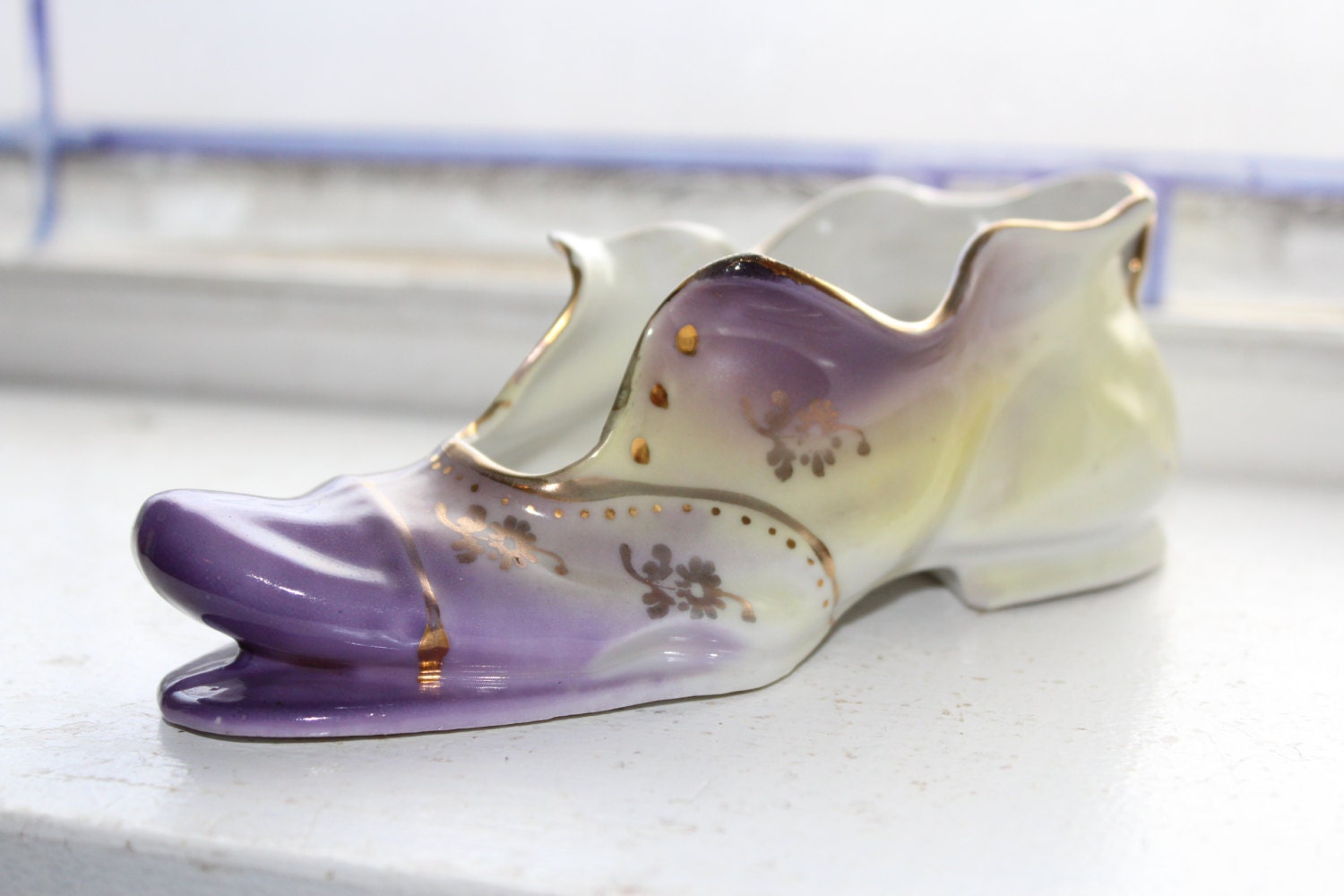 Antique Porcelain Shoe Souvenir