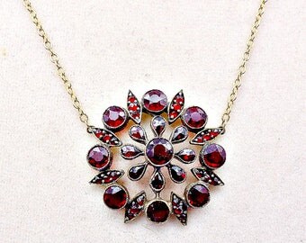 Bohemian Garnet Pendant, Antique Bohemian Garnet Necklace, Victorian Bohemian Garnet Necklace, Garnet Starburst Pendant