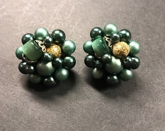 Vintage Cluster earrings , Signed Japan , clip on earrings , faux pearl earrings , Japanese earrings, Vintage earrings