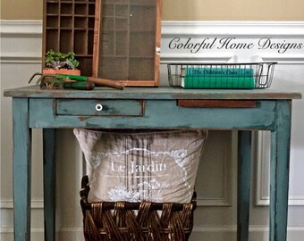 Vintage Childs Table, Childs Desk, Farmhouse Desk, Farmhouse Table, Rustic Desk, Rustic Desk,Farmhouse Furniture, Shipping Not Included