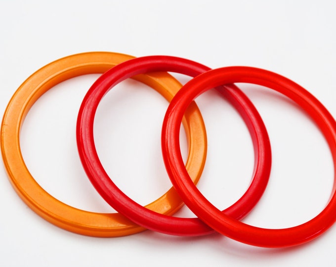 Three Bakelite Bracelet - red Orange Mustard Yellow - Boho vintage Art Deco plastic bangles