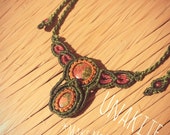 Macrame necklace with unakite