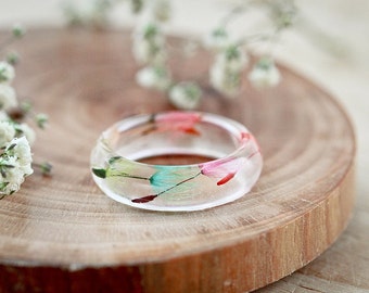 Rainbow Dandelion Wish Ring - Dandelion Seed Jewelry , Botanical Jewelry , Pressed Flower Ring , Dandelion Jewellery , Resin Ring , Rainbow
