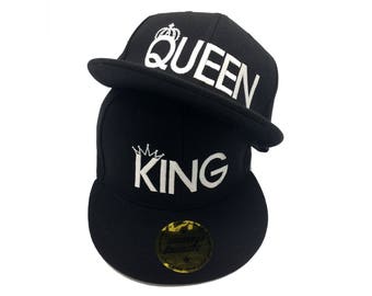 Awesome King & Queen snapback summer caps, hats for couples, lovers and friends. These hats are embroidered in white color. High quality.