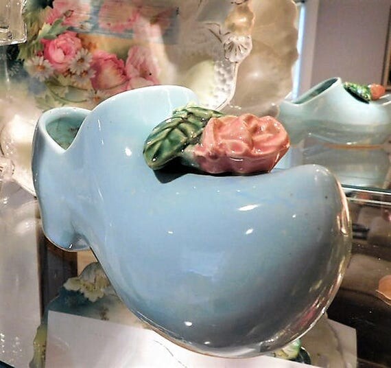 McCoy Dutch Shoe Flower Pot Planter 1950s Mid Century Cottage Home Decor Garden Beach House Country Farm Farmhouse Spring Summer Gardening
