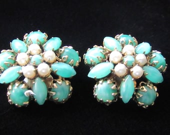 Schreiner of New York Vintage Earrings. Faux Jade and pearl earrings circa 1950. Made by one of the master designer's of costume jewelry.
