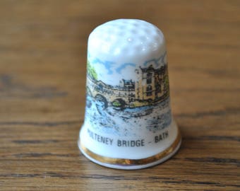 Vintage Holiday dedal - China - el puente de Pulteney - baño - turista - atractivo -