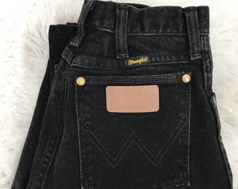Vintage Wrangler Jeans \\ 70s High Waisted Jeans \\ 80s highwaisted jeans \\ Boho Jeans \\ VTG High Rise Denim Faded Black Mom Jeans 12 X 32