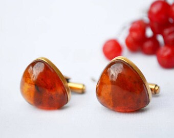 Vintage Amber Cufflinks, Baltic Amber, triangular Cufflinks, Art Deco Cufflinks, Mens Jewelry, Mad Men fan, Honey Warm Caramel