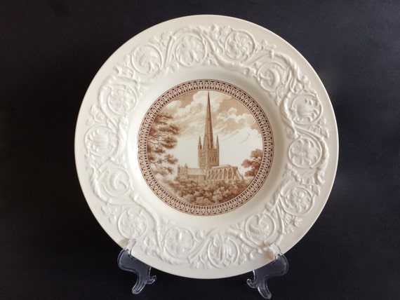 WEDGWOOD China Commemorative Collectible PLATE English