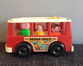 Vintage Fisher Price mini bus full of little people