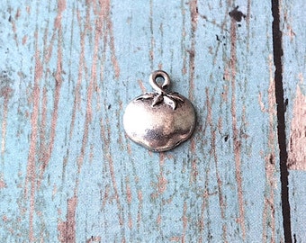 Tomato charm pewter (1 piece/1 sided) - vegetable charms, food charms, gift for chef, culinary charms, silver tomato pendant, ZZ3
