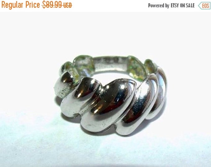 Storewide 25% Off SALE Beautiful Vintage Swirling Rope Style Sterling Silver Designer Ring Featuring Beautiful Raised Pillow Design