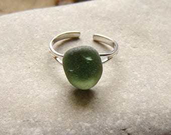 Sea Glass Ring, Silver Ring in Green English Sea Glass, Seaham Seaglass Ring, Green Ring, Sterling Silver Adjustable Ring, Seaglass Jewelry