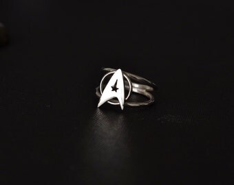 Star Trek Silver Ring. Sterling Silver Star Trek Ring. Geek Ring. Star Trek Jewelry. Geek Jewelry. Sci Fi RIng. Fandom Jewelry.