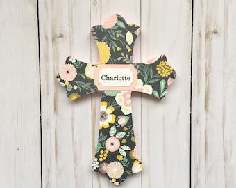 Baptism Cross, Girl Baptism Gift, Floral Cross, Baby Dedication Gift, First Communion, Wall Cross, Baby Girl, Personalized Cross, Wood Cross
