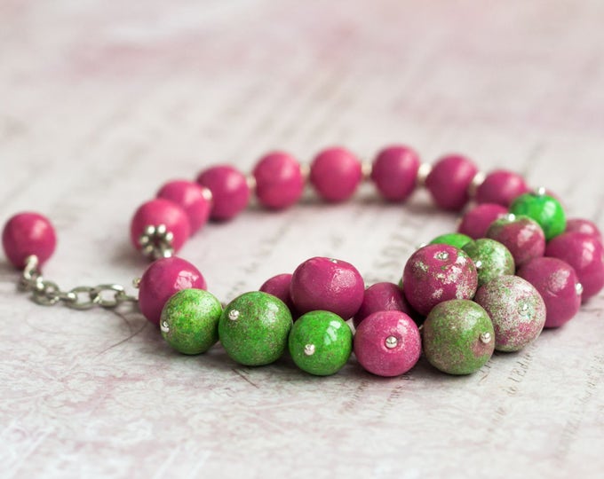 50% OFF SALE Pink beaded bracelet, Hot pink bracelet, Pink braclet, Bracelet pink, Pink green bracelet, Pink and green bracelet