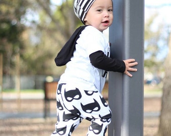 super hero leggings - baby leggings - toddler leggings - harems - bat mask - batman