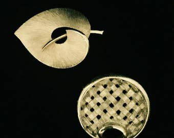 Vintage 60's Set of 2 Brooches VG2487