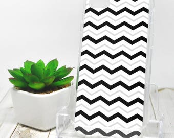 Gray Black Chevron iPhone 7 Case - Pattern with Alternating Black White and Gray Zigzags - iPhone 7 Plus Case