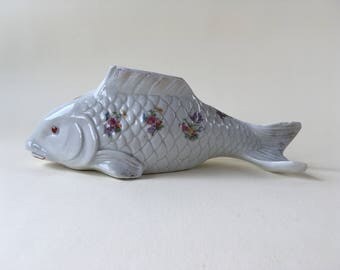 Old German porcelain fisch vase, white china with flowers, good luck fish vase, porte bonheur