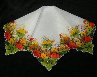 Vintage 13.5" Scalloped Fall Autumn Leaves Leaf Floral Wedding Favor, Craft Handkerchief - 9794
