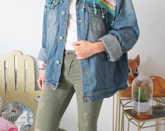 veste jeans broderie ethnique et perles