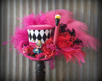 Mini Top Hats and other Cool Fascinators by ChikiBird on Etsy