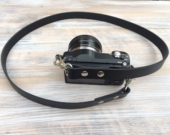Leather Camera Strap - Genuine Leather DSLR Strap - Matt Black Camera Strap - Minimalist Design - Dark Tan Leather Sling