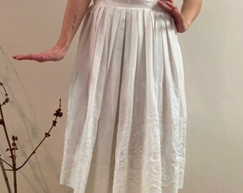 60's/Judy Sue of Dallas/White/Cotton/Eyelet Dress Circle Skirt